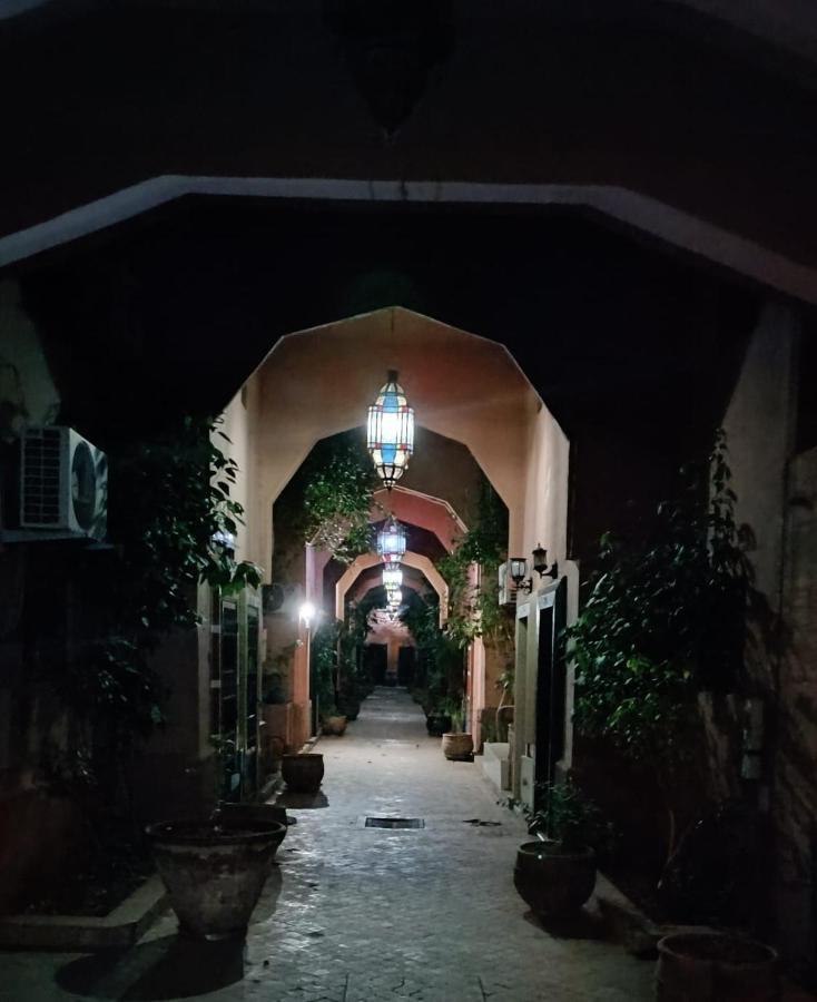 Riad A Marrakech Dans La Residence Touristique Al Qaria Assiyahia Μαρακές Εξωτερικό φωτογραφία